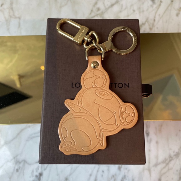 🐼Louis Vuitton Panda Porte Cles Keychain Charm - Picture 3 of 10